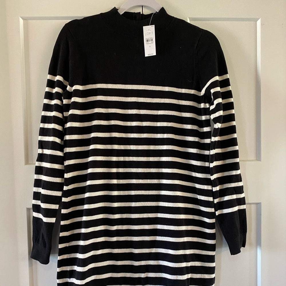 Loft dress size small.